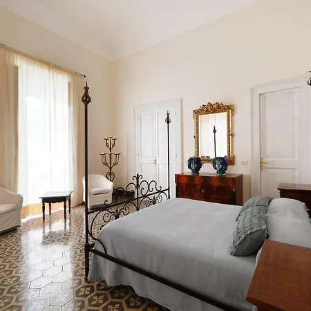 Maison Canopée Bed & Breakfast