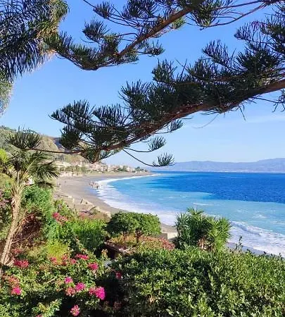 Maison Canopee Messina