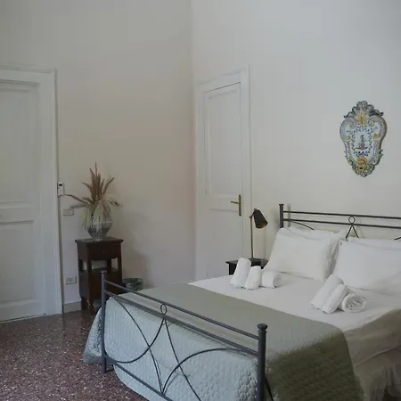 Bed & Breakfast Maison Canopee Messina