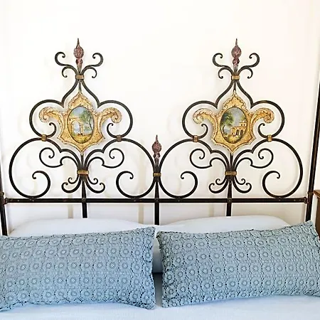 Bed and breakfast Maison Canopée Mesina